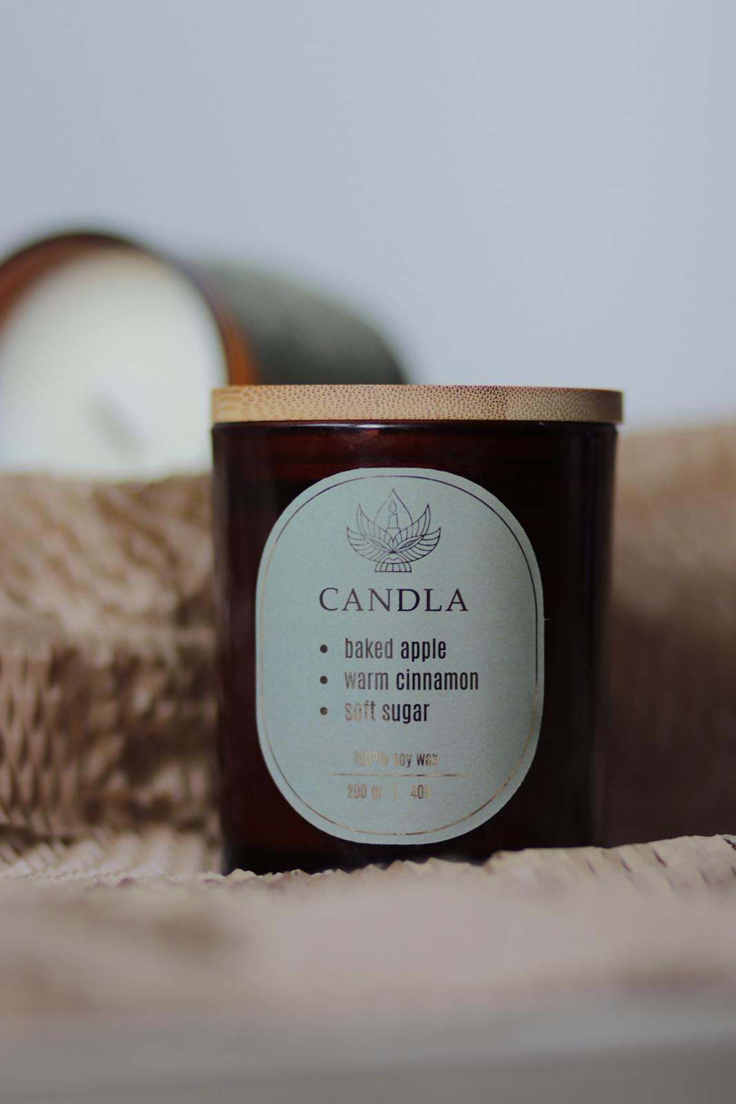 Lumânare parfumată Venti – Strudel cu Mere